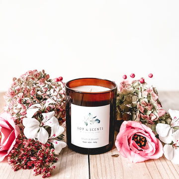 Blush & Bloom candle